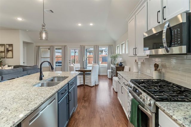 116 Acacia PASS, Bastrop, TX 78602