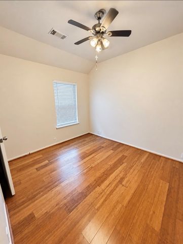 11518 Berkway Trail, Houston, TX 77065