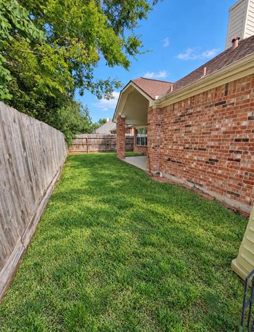 11518 Berkway Trail, Houston, TX 77065