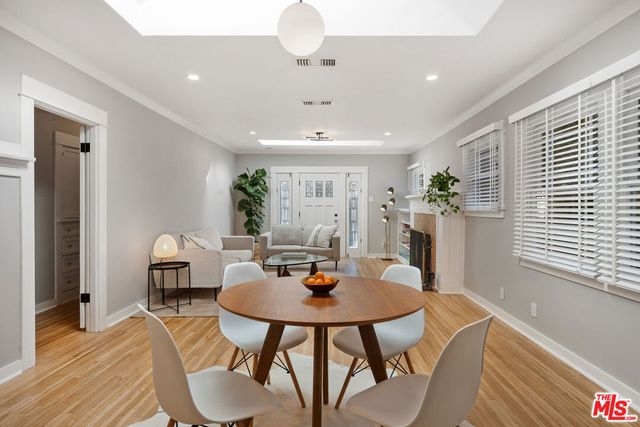 1233 N Genesee Avenue, West Hollywood, CA 90046