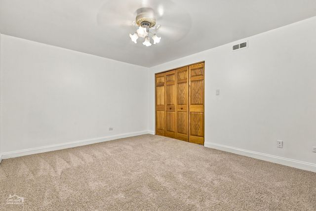 10045 S Walnut Terrace 1-101, Palos Hills, IL 60465