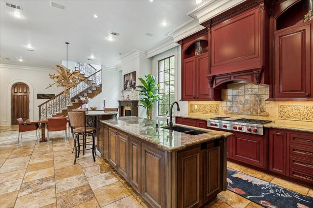 3643 Olympia Drive, Houston, TX 77019