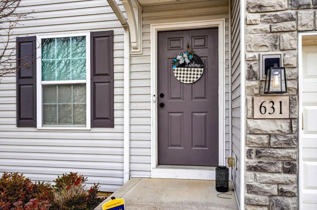 631 Rolling Acre Drive, Lithopolis, OH 43136