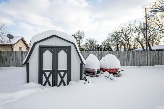 51485 W Timberline Trace Drive, Granger, IN 46530