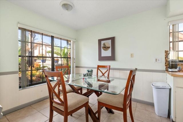 5905 LA VISTA LANE, Bradenton, FL 34210