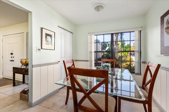 5905 LA VISTA LANE, Bradenton, FL 34210