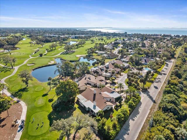 5905 LA VISTA LANE, Bradenton, FL 34210