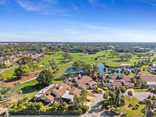 5905 LA VISTA LANE, Bradenton, FL 34210