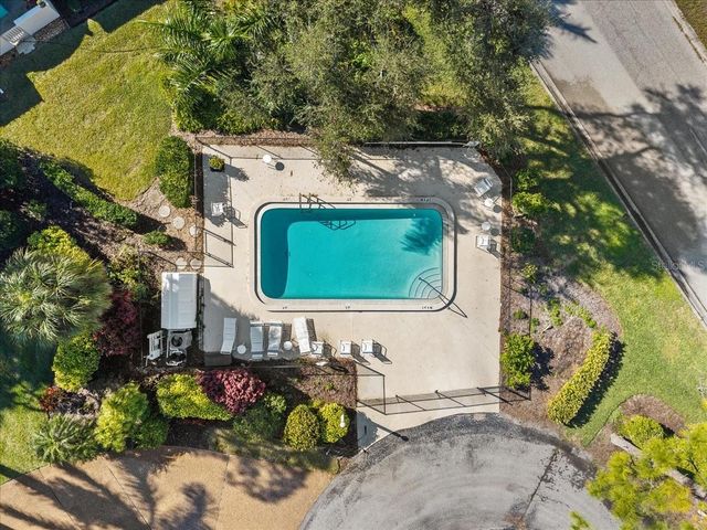 5905 LA VISTA LANE, Bradenton, FL 34210