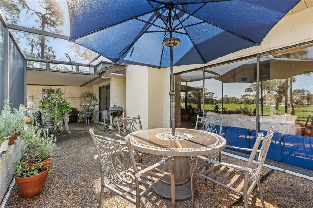 Image 26 of property listing at 5905 LA VISTA LANE, Bradenton, FL 34210