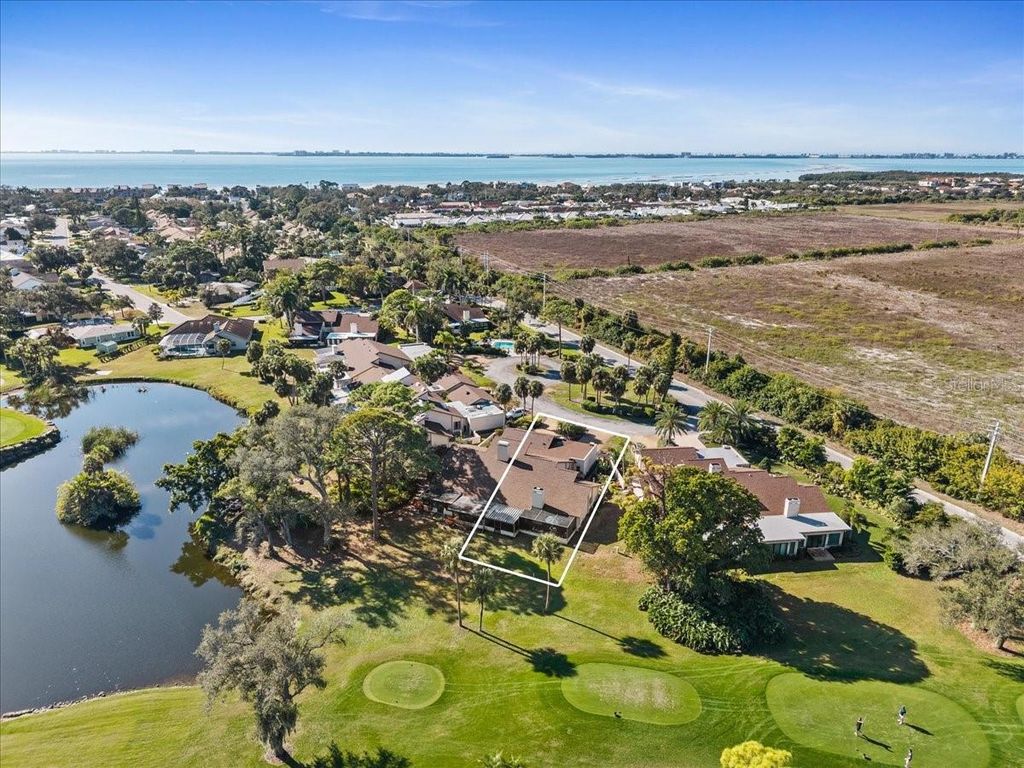 Image 47 of property listing at 5905 LA VISTA LANE, Bradenton, FL 34210