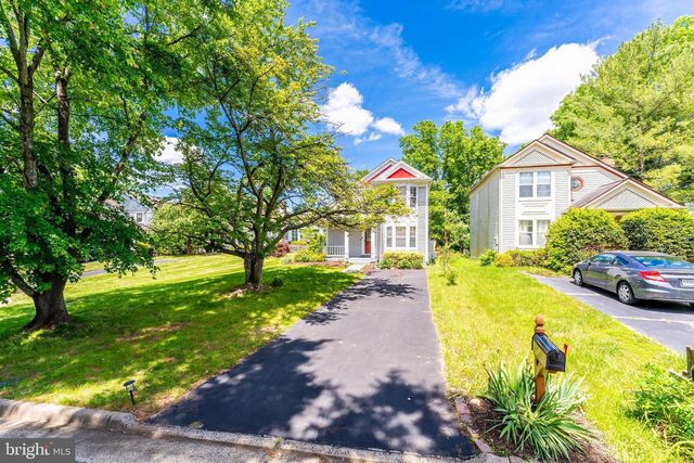 30 FENTON WOOD DR., Sterling, VA 20165