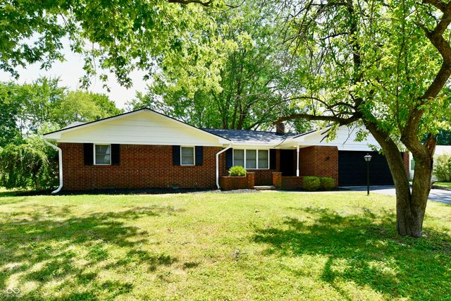 29 Parkwood Drive, Brownsburg, IN 46112