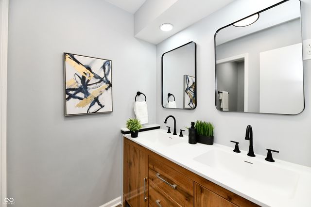 29 Parkwood Drive, Brownsburg, IN 46112