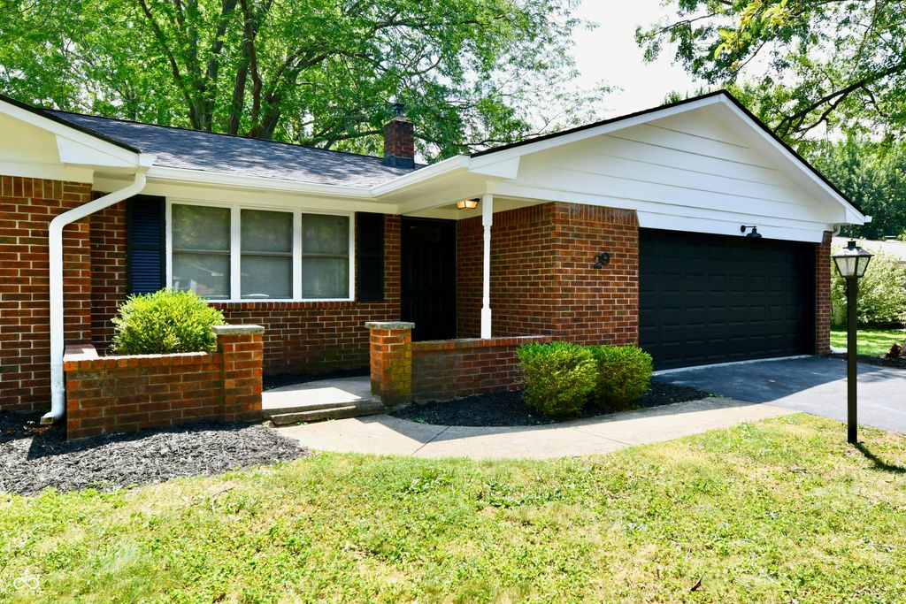 29 Parkwood Drive, Brownsburg, IN 46112
