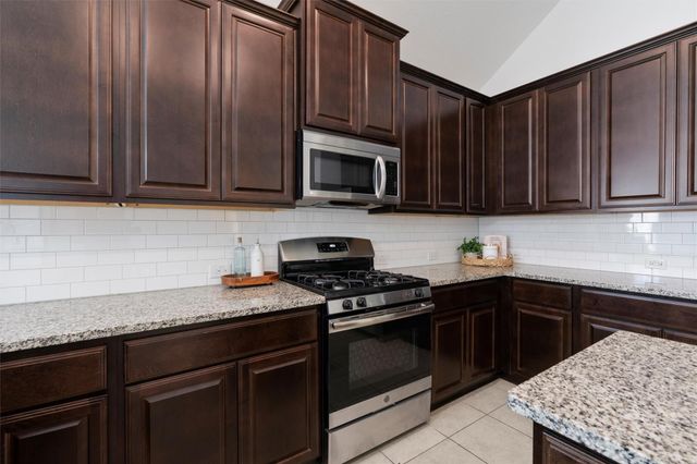2624 Enza DR, Round Rock, TX 78665