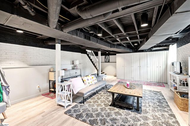 22 Wilmont Lane, Greenville, SC 29605