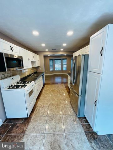 404 POTOMAC HILLS DRIVE, Stafford, VA 22554