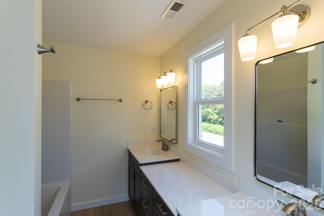 46 Vance Avenue, Black Mountain, NC 28711