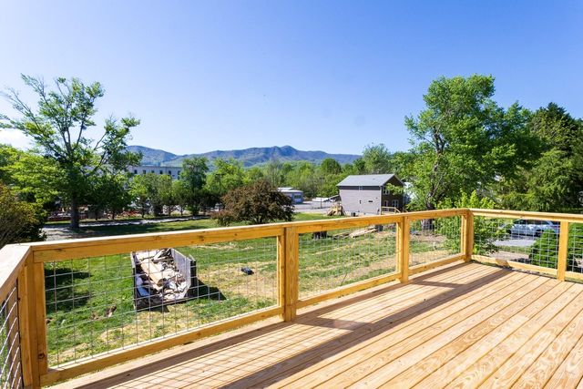 46 Vance Avenue, Black Mountain, NC 28711