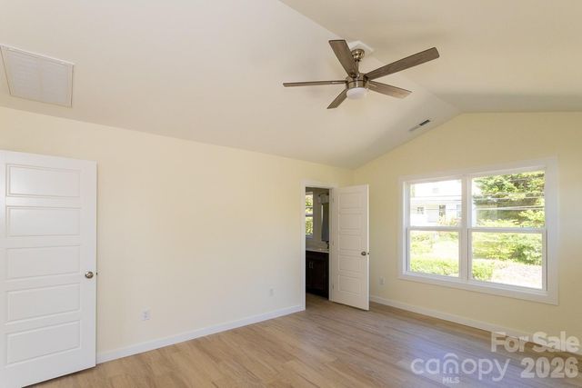 46 Vance Avenue, Black Mountain, NC 28711