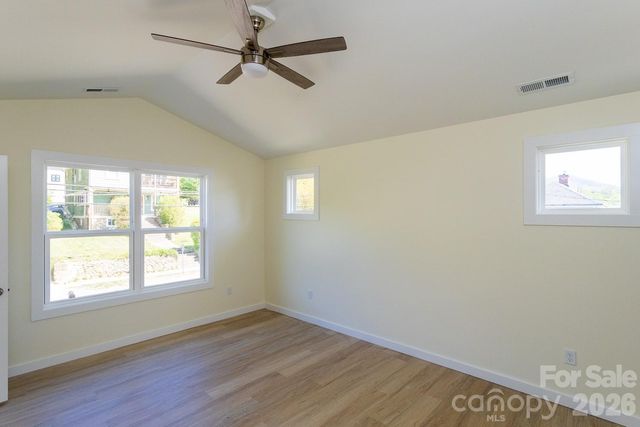 46 Vance Avenue, Black Mountain, NC 28711