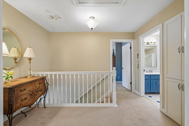 15155 Shamrock LANE, Brookfield, WI 53005