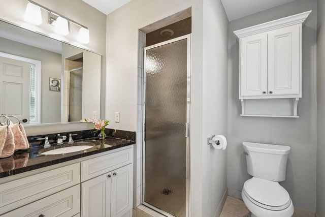 15155 Shamrock LANE, Brookfield, WI 53005