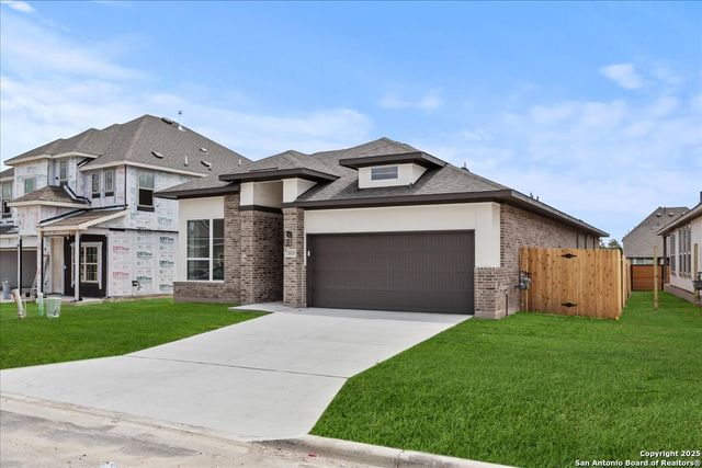 1670 Couser Avenue, New Braunfels, TX 78132