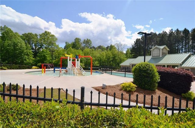 788 Highcrest Drive, Acworth, GA 30101