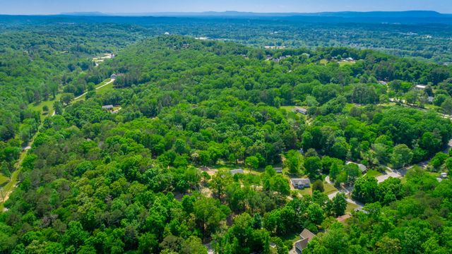 8840 Igou Gap Road, Chattanooga, TN 37421