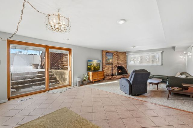 9330 Murray Court, Morton Grove, IL 60053