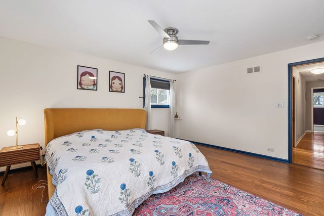 9330 Murray Court, Morton Grove, IL 60053