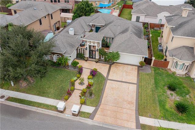 2604 Xavier Avenue, Mcallen, TX 78504