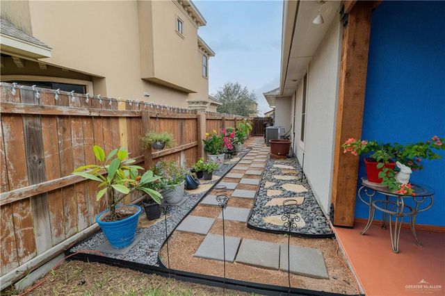 2604 Xavier Avenue, Mcallen, TX 78504