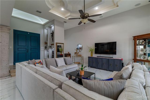 2604 Xavier Avenue, Mcallen, TX 78504