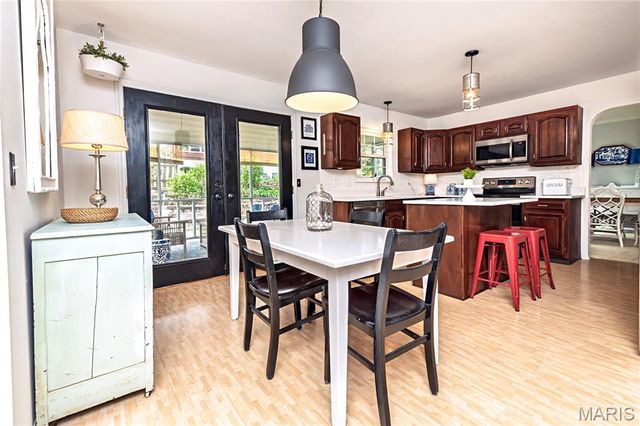 7569 Terri Lynn Drive, Affton, MO 63123