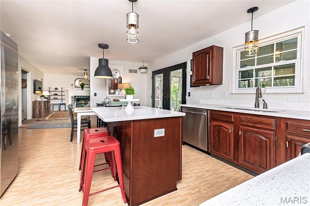 7569 Terri Lynn Drive, Affton, MO 63123