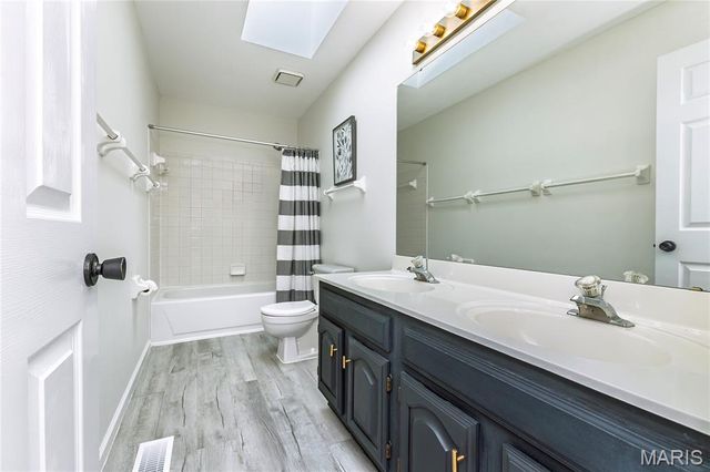 7569 Terri Lynn Drive, Affton, MO 63123