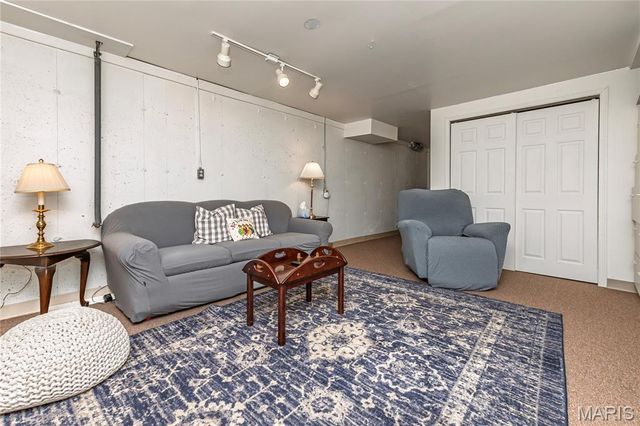 7569 Terri Lynn Drive, Affton, MO 63123