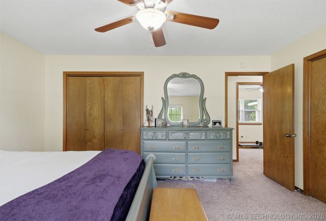 635 S Pecan Street, Oologah, OK 74053