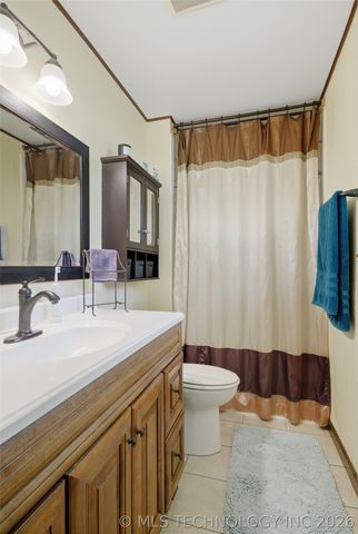 635 S Pecan Street, Oologah, OK 74053