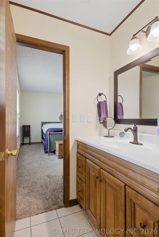 635 S Pecan Street, Oologah, OK 74053