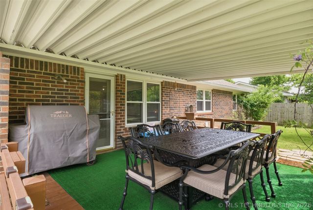 635 S Pecan Street, Oologah, OK 74053