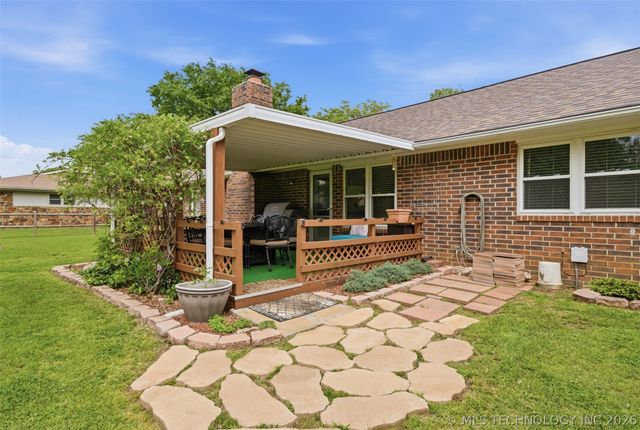635 S Pecan Street, Oologah, OK 74053