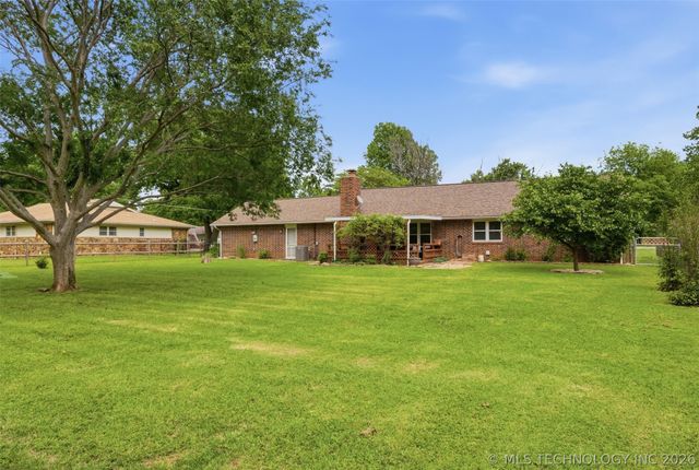 635 S Pecan Street, Oologah, OK 74053