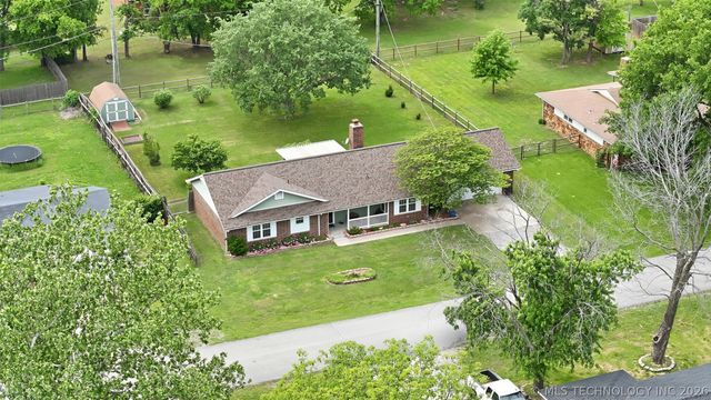 635 S Pecan Street, Oologah, OK 74053