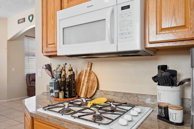 4505 Derby Court NW, Albuquerque, NM 87114