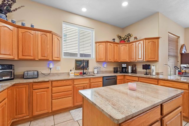 4505 Derby Court NW, Albuquerque, NM 87114