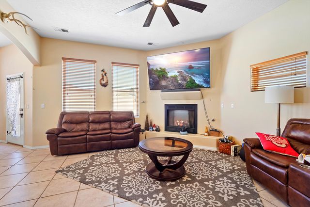 4505 Derby Court NW, Albuquerque, NM 87114